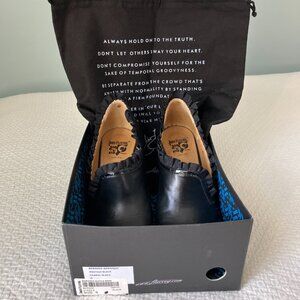 Fluevog Bernini Baroque Gold Pumps Size 9